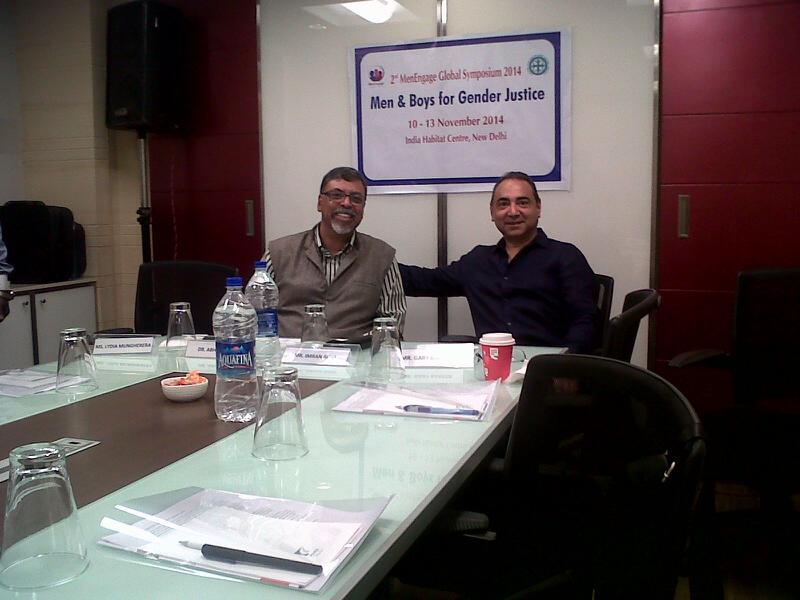 Imran rizvi in a media briefing. Delhi. Planning meeting for Global symposium on engaging men and boys for gender justice